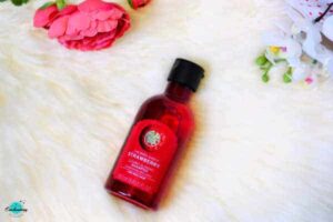 My winter beauty haul - The Body Shop Strawberry Clearly Glossing Shampoo