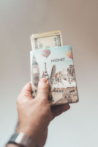 6 top-rated best passport holders and travel wallets in 2022