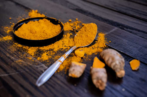 what happens when you take more turmeric? Benefits and its side effects on health