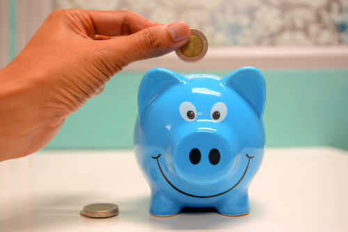 How to be smart with your money. best tips for your financial wellbeing