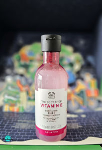 Vitamin E hydrating toner. Unboxing and review of The Body Shop wishes & wonders advent calendar 2023