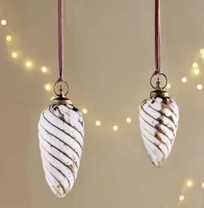 Nkuku giant Maran baubles. Best eco-friendly Christmas gift ideas for the sustainability-minded women